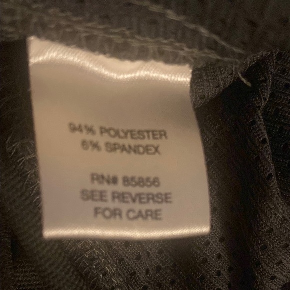 Gandered Mountain Women's Green NWOT Convertible Adjustable Pants/Shorts Sz 6R - Picture 11 of 12